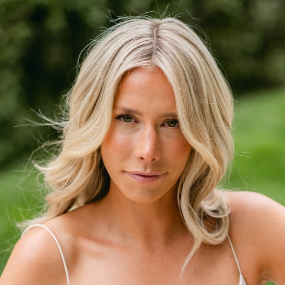 Meet your Posher, Devon - Picture 1 of 1